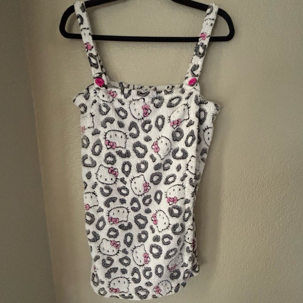 Hello Kitty shower towel dress. Size medium.